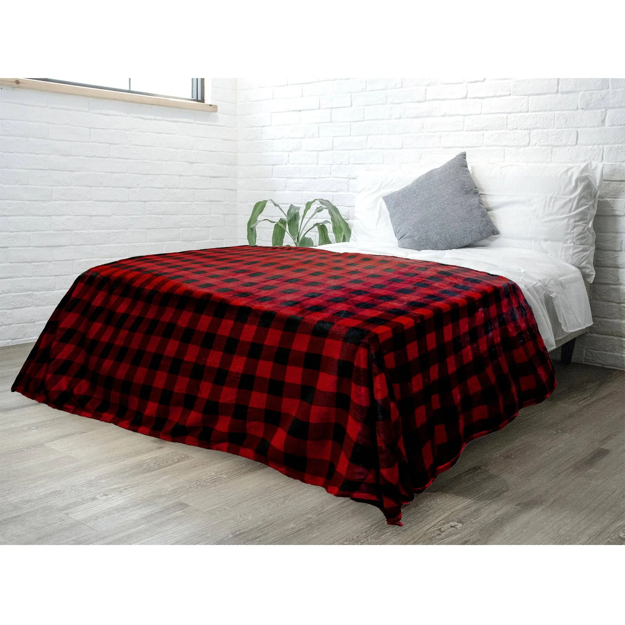Buffalo Check Plaid Plush Fleece Blanket Throw  Red Black