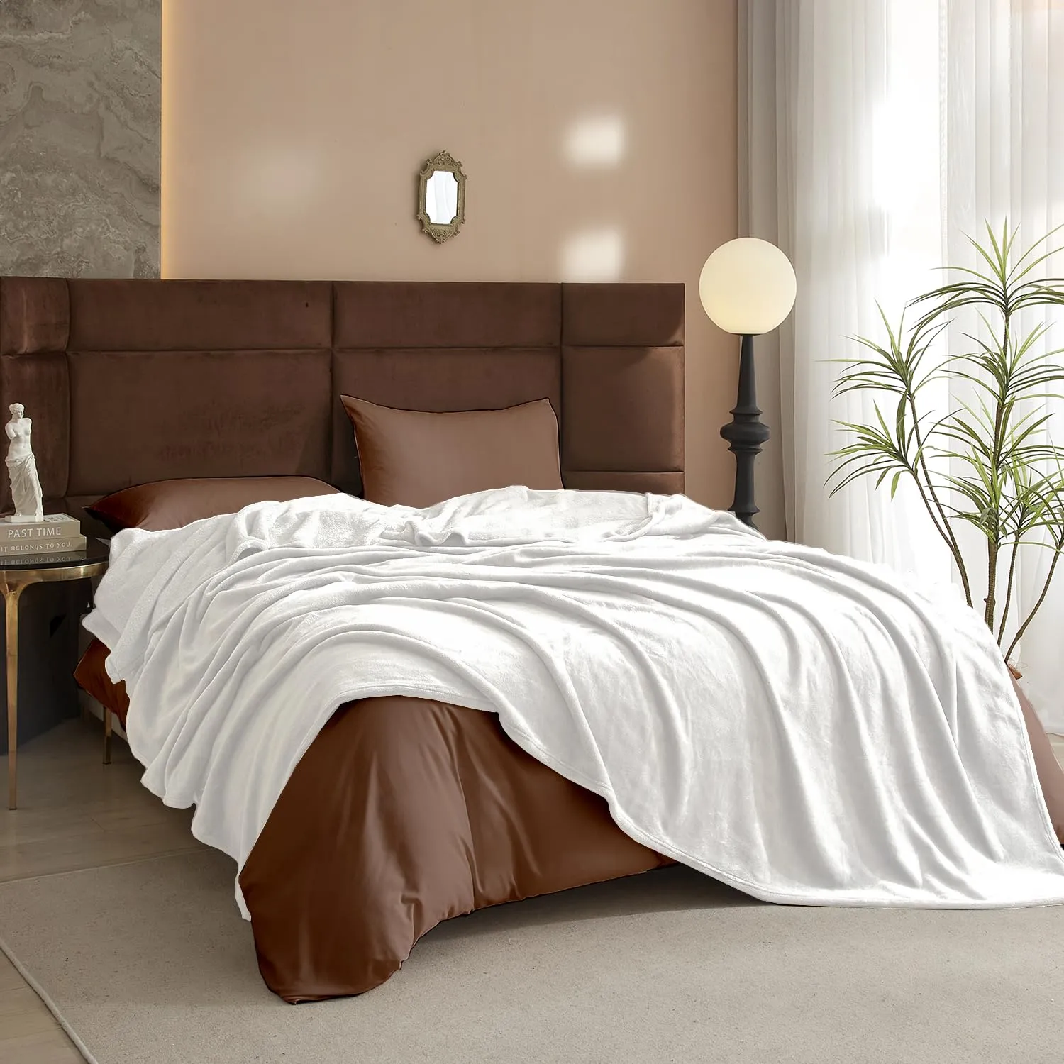 Silk Touch Fleece Blanket - 350 GSM Cozy | Anti-Static Microfiber | Couch & Bed Throw