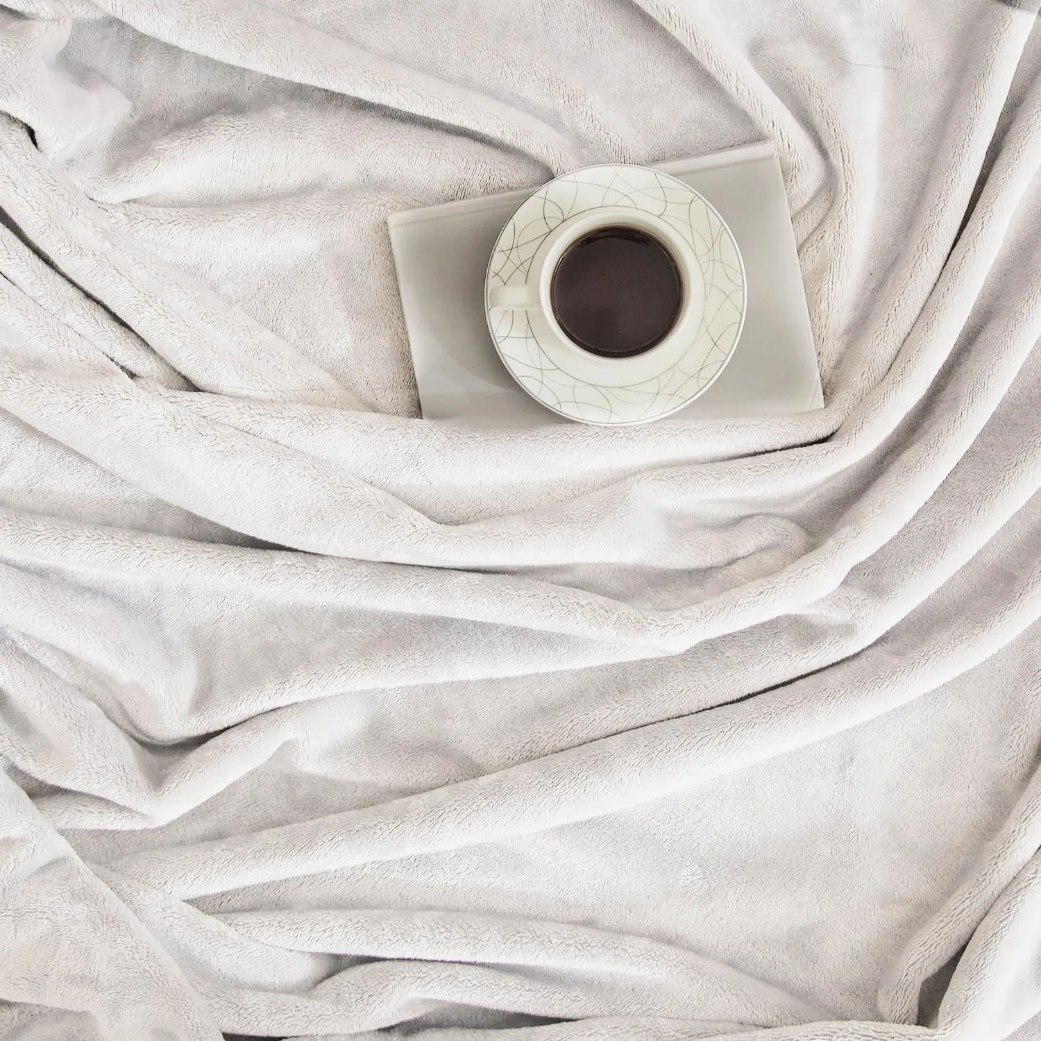 Silk Touch Fleece Blanket - 350 GSM Cozy | Anti-Static Microfiber | Couch & Bed Throw