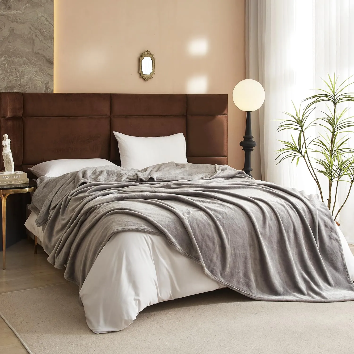 Silk Touch Fleece Blanket - 350 GSM Cozy | Anti-Static Microfiber | Couch & Bed Throw